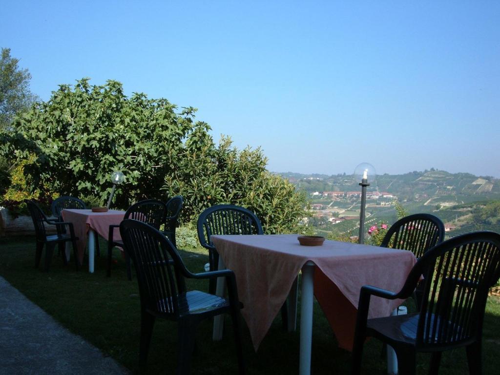 Agriturismo Cascina Vrona Vila Monteu Roero Exterior foto